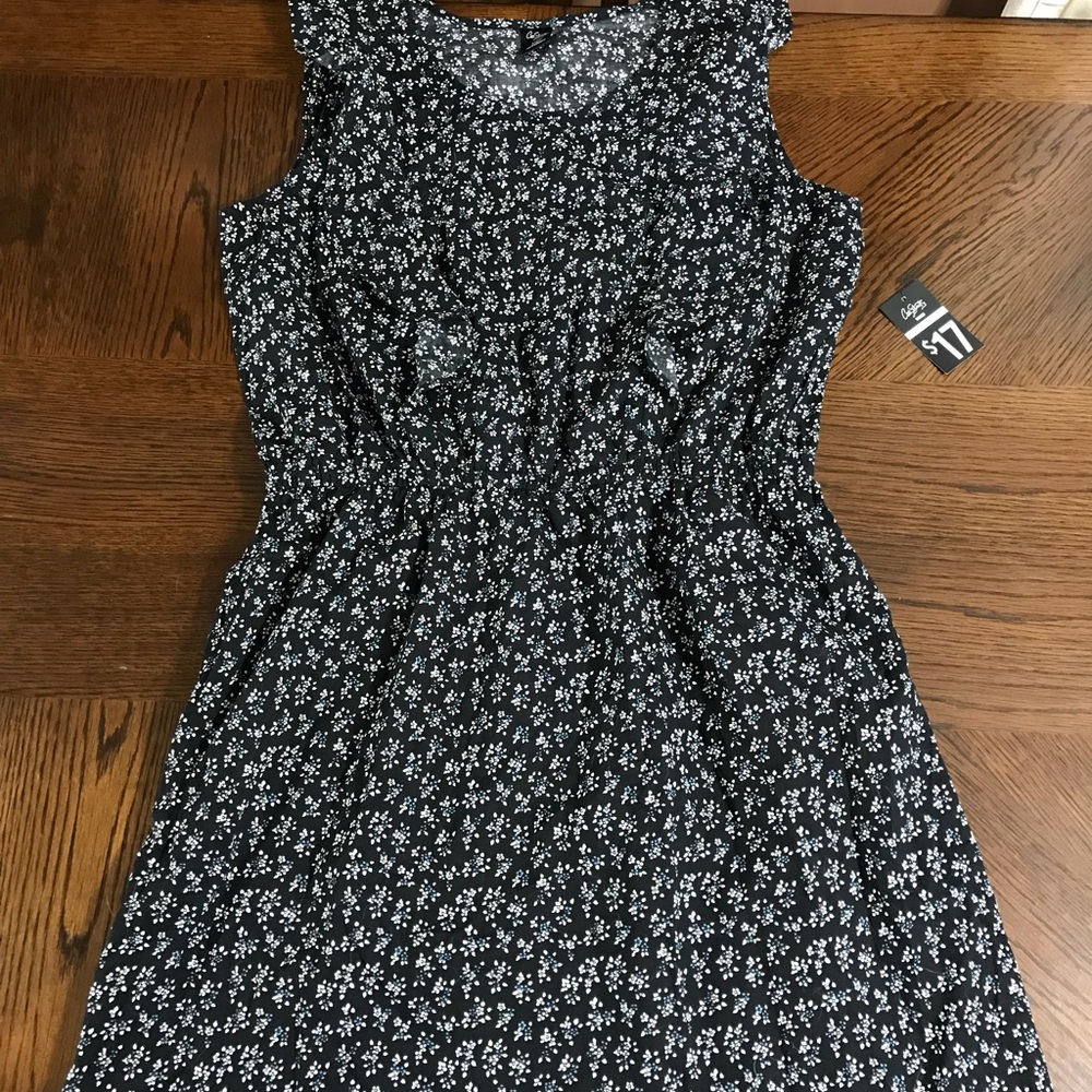 City streets size large dress BRAND NEW
